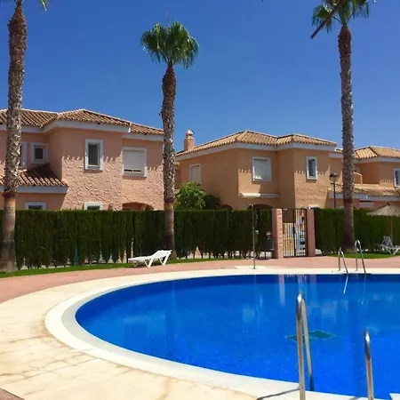 House Sleeps 6, Large Pool Walk To Beach Vera Exterior photo